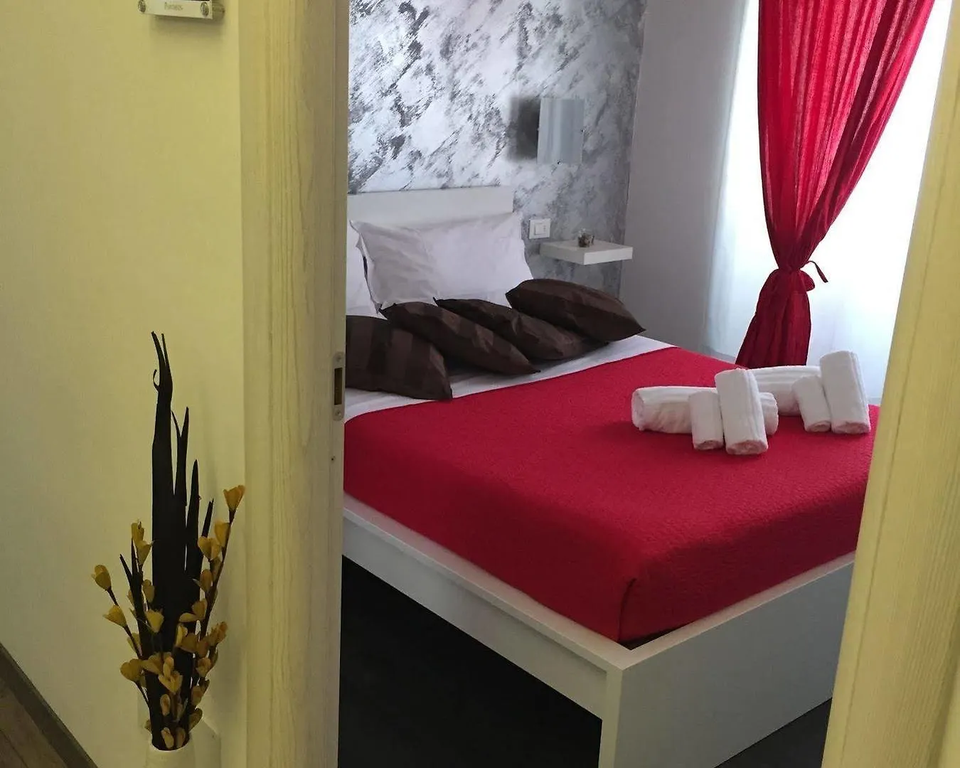 De Guestibus Hotel Rome Guest house